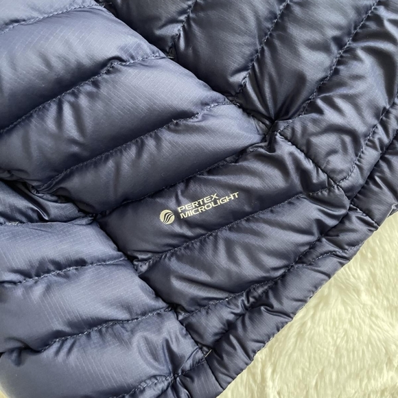 RAB Microlight navy down puffer Jacket size L - Picture 8 of 9